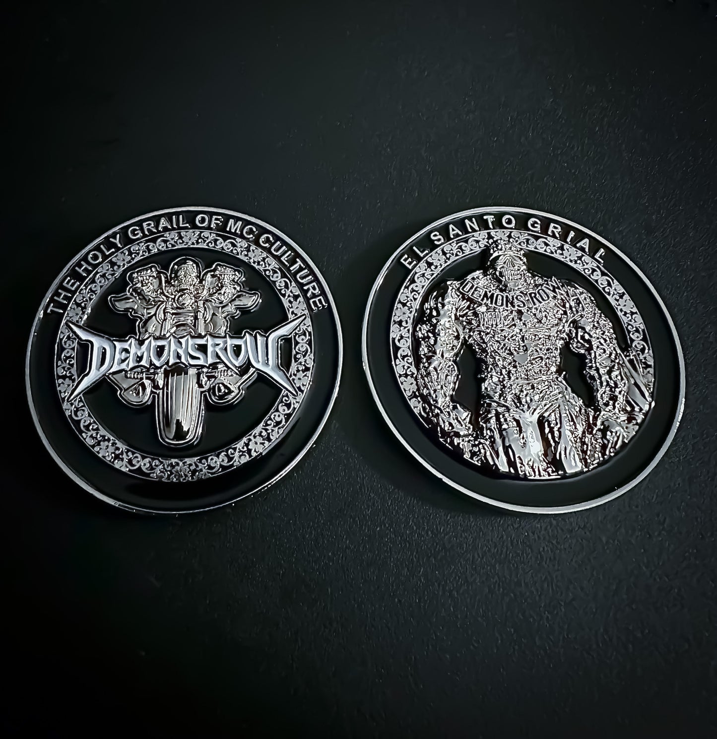 El Santo Grial Challenge Coins
